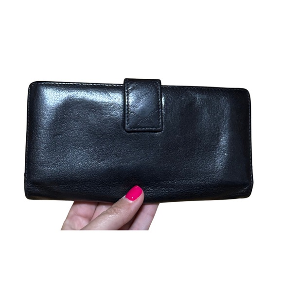 Gucci Wallet - Picture 2 of 5